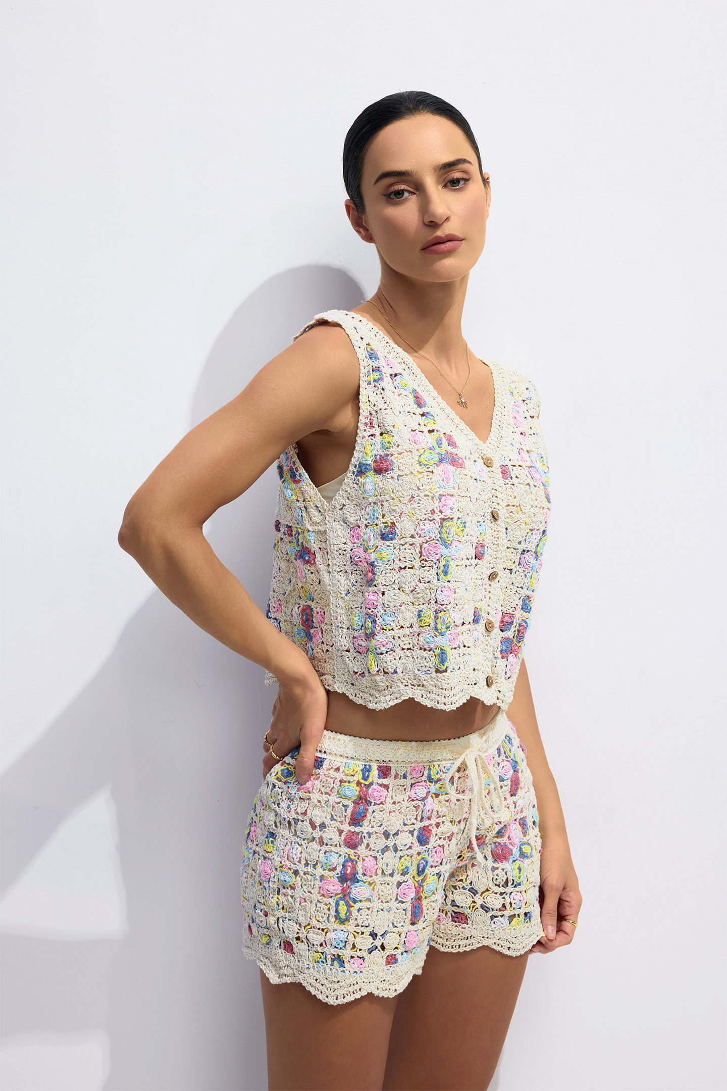 Joan V-neck Scallop Trim Vest & Shorts Set