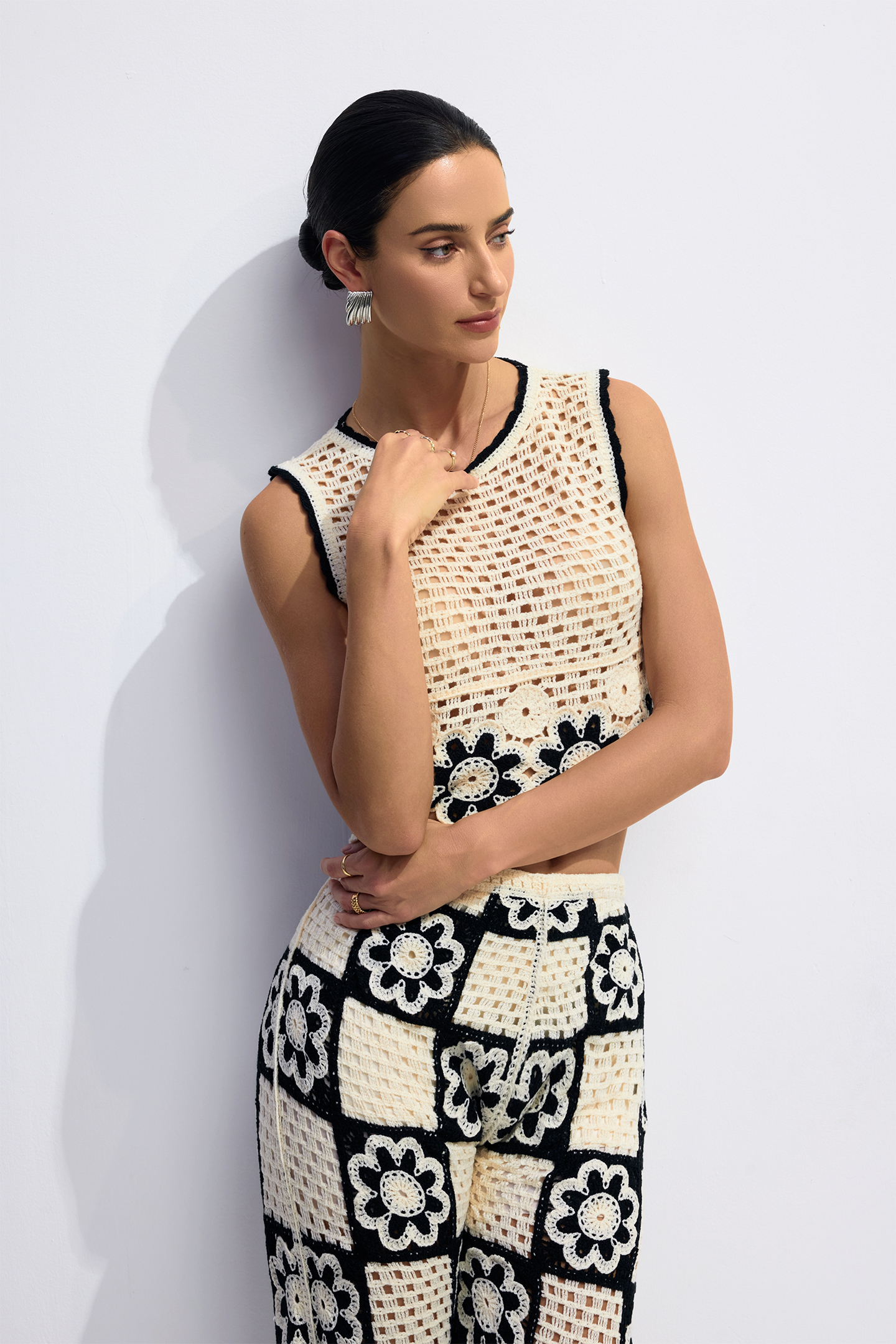 Salome Flower Crochet Sleeveless Top & Pants Set